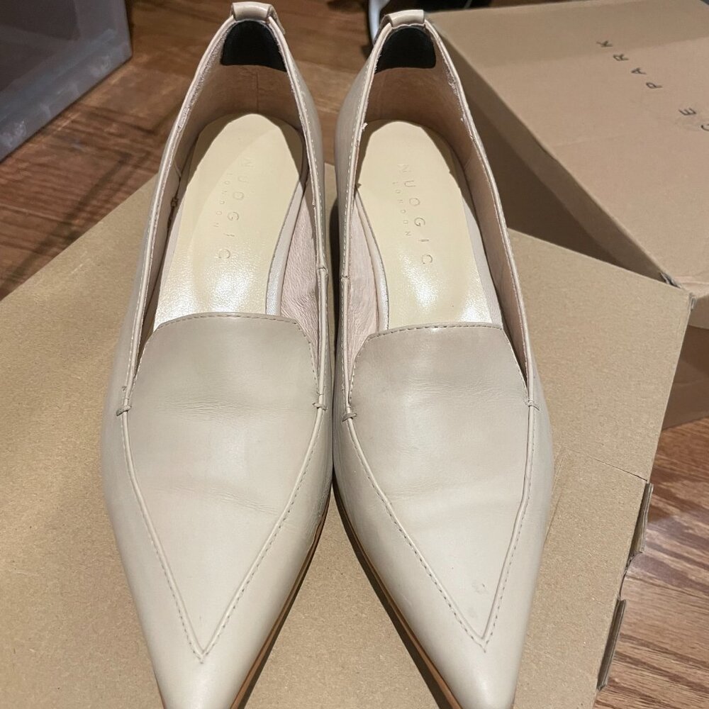 leather loafer